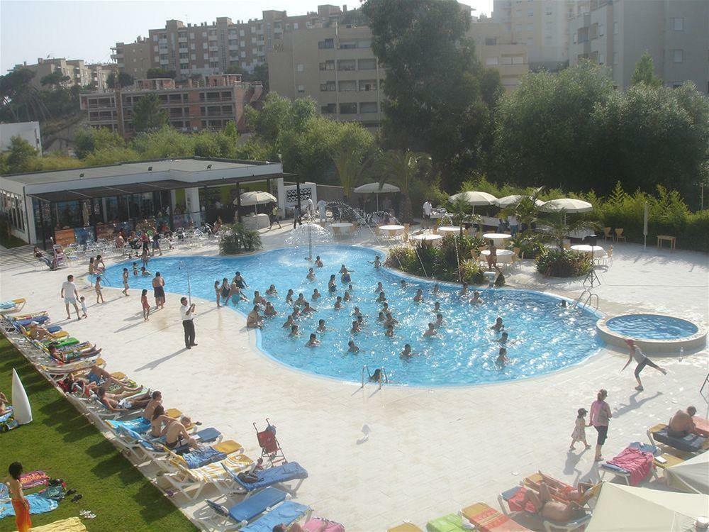 Malibu Foz Hotel - La Maison Younan Figueira da Foz Exterior photo The swimming pool