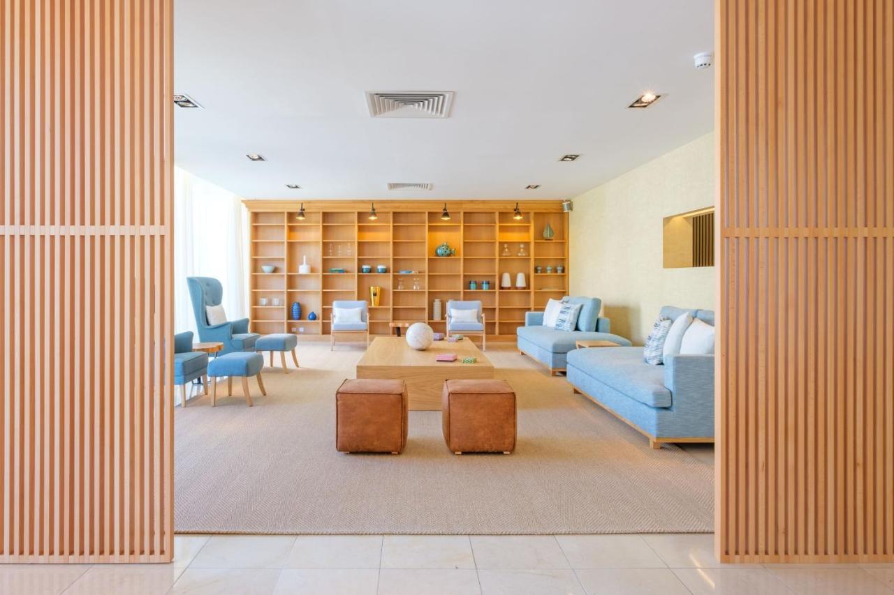 Malibu Foz Hotel - La Maison Younan Figueira da Foz Exterior photo The library at the International Centre for Leadership in Education