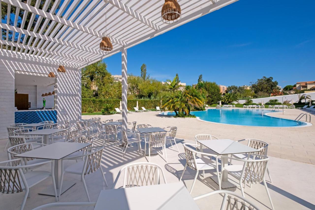 Malibu Foz Hotel - La Maison Younan Figueira da Foz Exterior photo The pool at the hotel