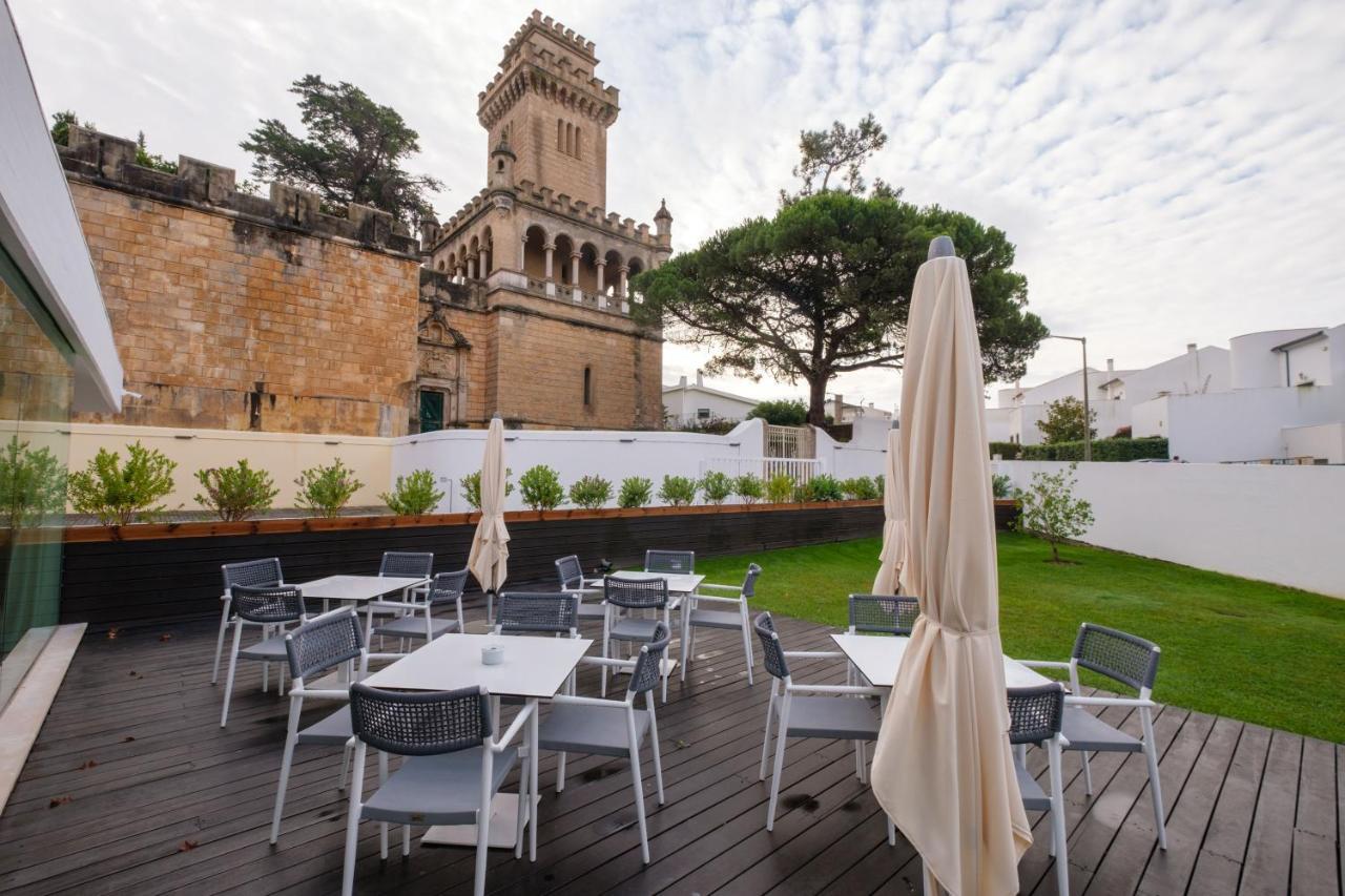 Malibu Foz Hotel - La Maison Younan Figueira da Foz Exterior photo The terrace of the hotel
