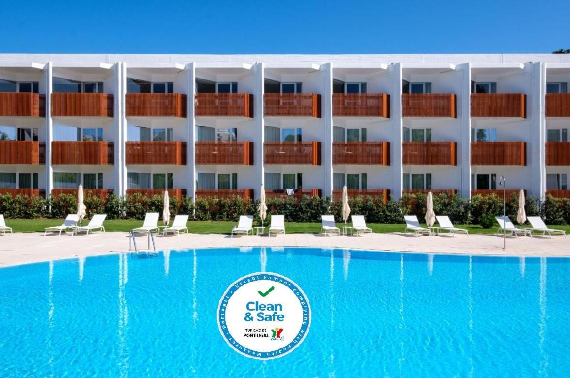 Malibu Foz Hotel - La Maison Younan Figueira da Foz Exterior photo Clean & Safe stamp
